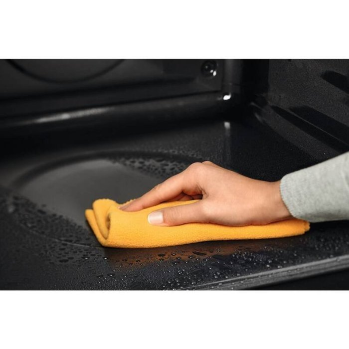 e805e303dad138ad49a40438e992380d